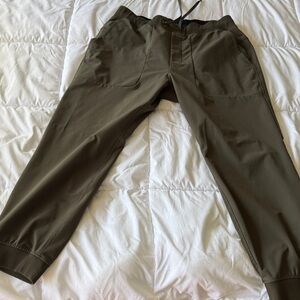 Men's Lululemon Green ABC jogger